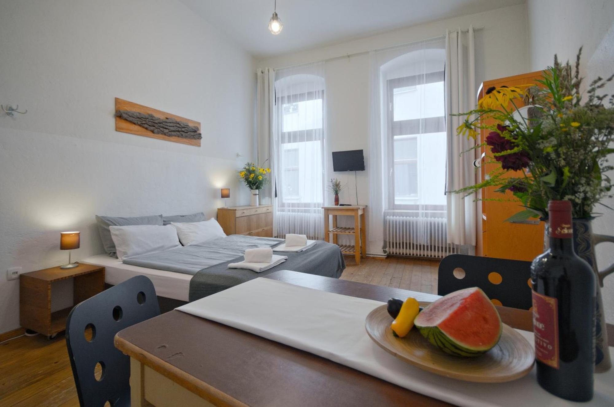 Courtyard Apartment Berlijn Buitenkant foto